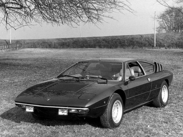 Lamborghini Urraco P300 1974-1979 vue AV - photo Lamborghini