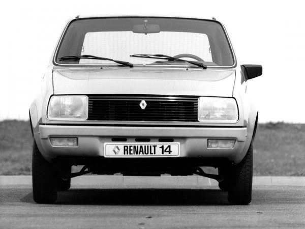 Renault 14 1976-1979 face AV - photo Renault