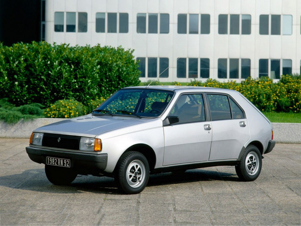 Renault 14 GTL 1979-1983 vue AV - photo Renault