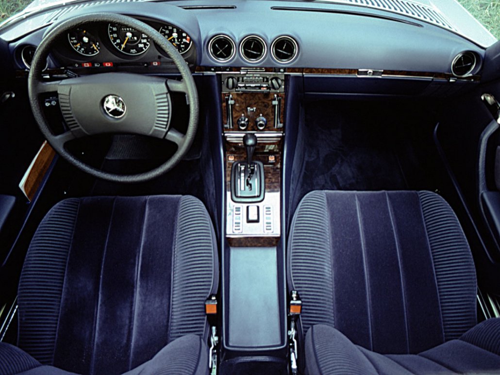Mercedes SLC 107 | Évolutions et caractéristiques | Auto Forever