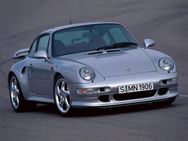 Porsche 911 Turbo S type 993 vue AV 1997-1998 photo Porsche AG