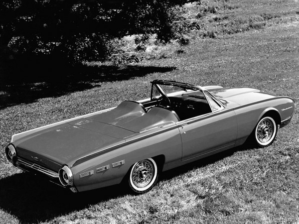 Ford Thunderbird Sports Roadster 1962 vue AR - photo Ford