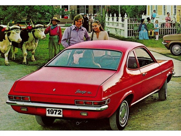 Vauxhall Firenza coupé Canada 1971-1973 vue AR - photo GM Canada