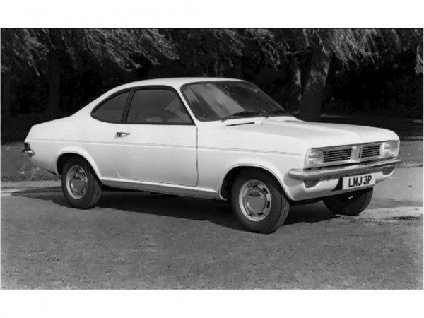 Vauxhall Viva HC coupé E 1975 vue AV - photo Vauxhall