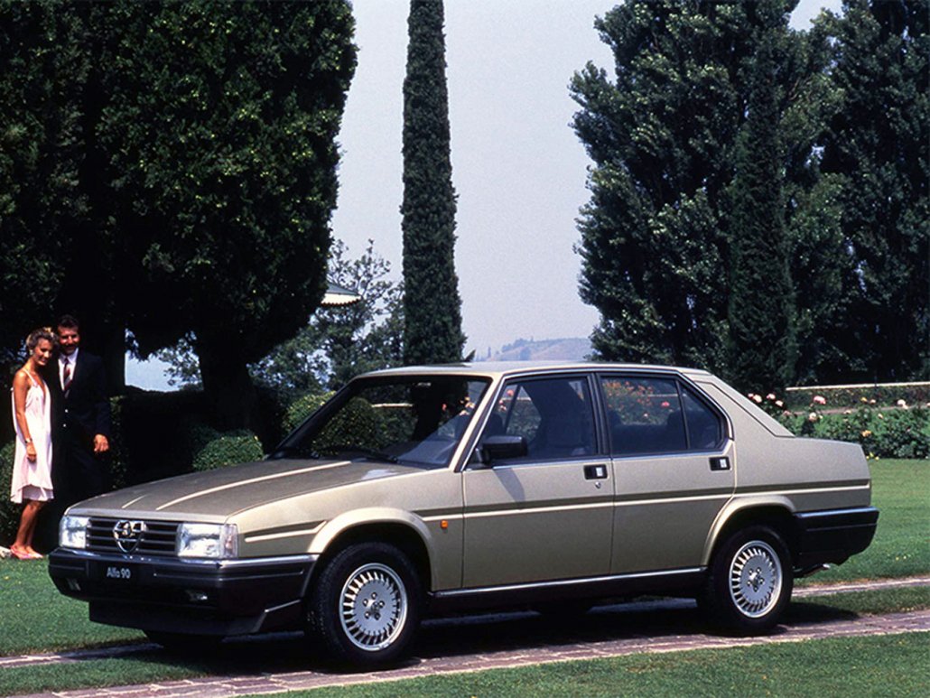 Alfa Romeo Alfa 90 1984-1986 vue AV - photo Alfa Romeo