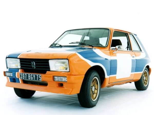 Peugeot 104 ZS kit rallye vue AV prototype de 1976 - photo Peugeot