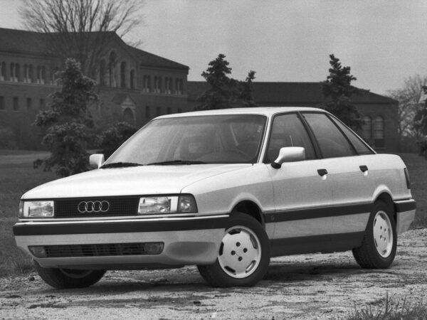 Audi 90 US 1987-1991 vue AV - photo Audi