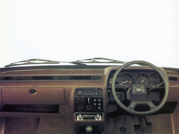 Chrysler Alpine GLS 1976-1979 planche de bord - photo Chrysler UK