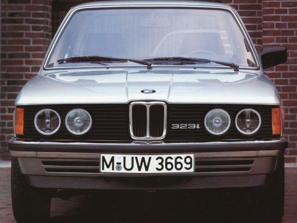 BMW Série 3 E21 323i 1979-1982 face avant - photo BMW