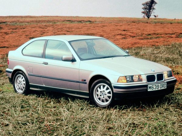 BMW Série 3 E36 Compact 1994-1996 vue AV - photo BMW UK