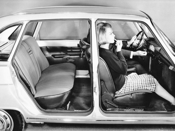 Renault 16 1965-1966 intérieur - photo Renault