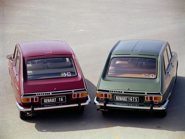 Renault 16 TL et TS 1971-1973 vue AR - photo Renault