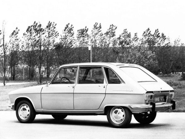 Renault 16 TS 1971-1973 vue AR - photo Renault