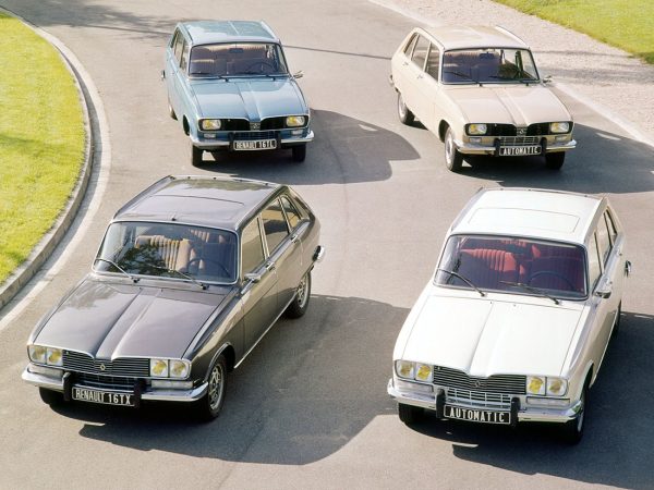 Renault 16 gamme (TL, TL Automatic, TX, TX Automatic) 1976-1978 vue AV - photo Renault