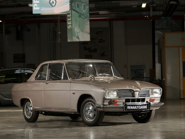 Renault 16 coupé prototype 1963 vue AV - photo Renault Classic