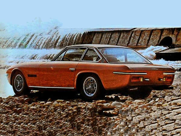 Lamborghini Islero 400 GTS 1969-1970 vue AR - photo Lamborghini