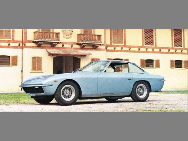 Lamborghini Islero 400 GT 1968-1969 vue AV - photo Lamborghini
