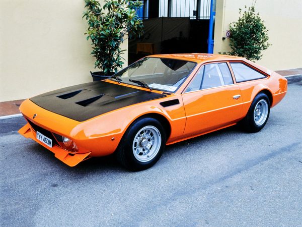 Lamborghini Jarama modifiée par Bob Wallace1972 vue AV - photo Lamborghini