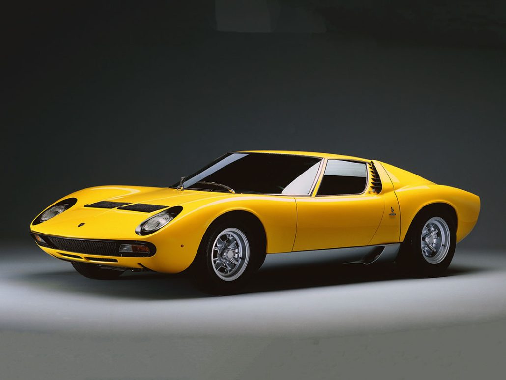 Lamborghini Miura SV 1971-1972 vue AV - photo Lamborghini