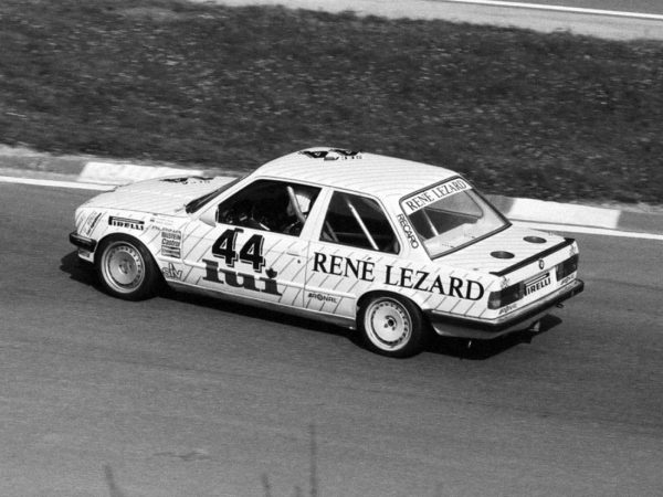 BMW 325i Groupe A 1986-1988 vue AR - photo : auteur inconnu