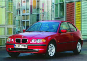 BMW Série 3 Compact E46 316ti 2001-2004 vue AV - photo BMW